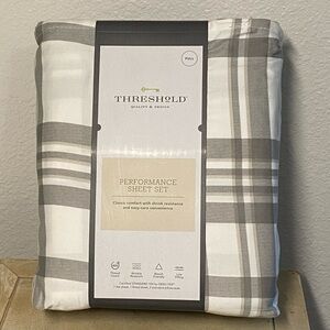 New Threashold Performance Sheet Set Full Size, 4 Pc